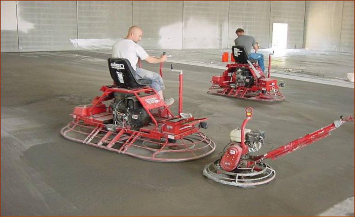 Машины и приспособления для монтажа бетонной стяжки