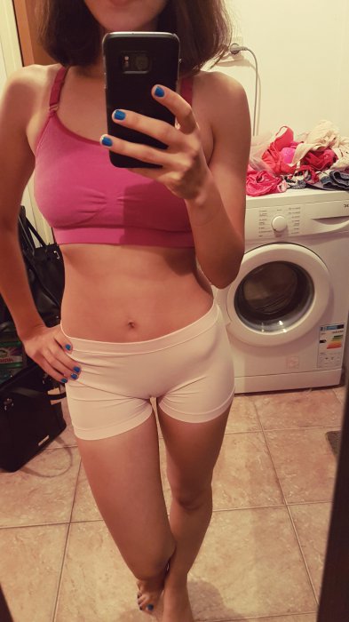 Девушки бывают разные