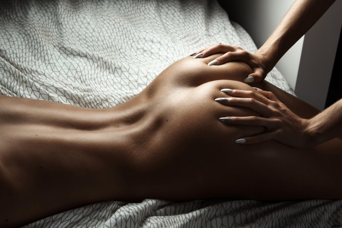 Девушки бывают разные