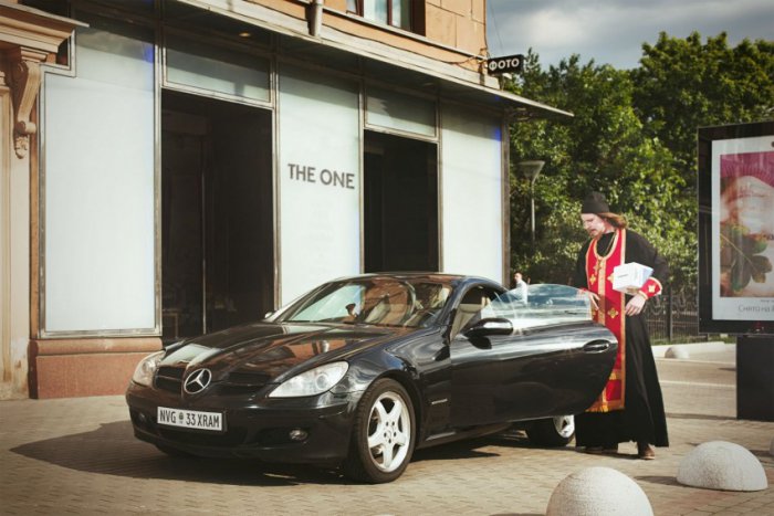 Студия Лебедева придумала новый формат госномеров для авто