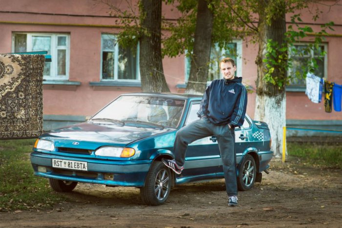 Студия Лебедева придумала новый формат госномеров для авто