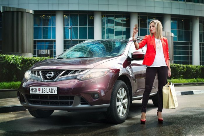 Студия Лебедева придумала новый формат госномеров для авто