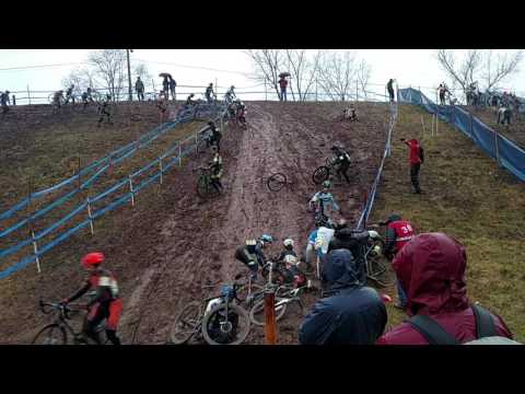 Грязевые горки на велогонках