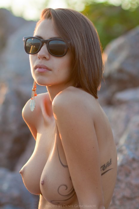 Девушки бывают разные