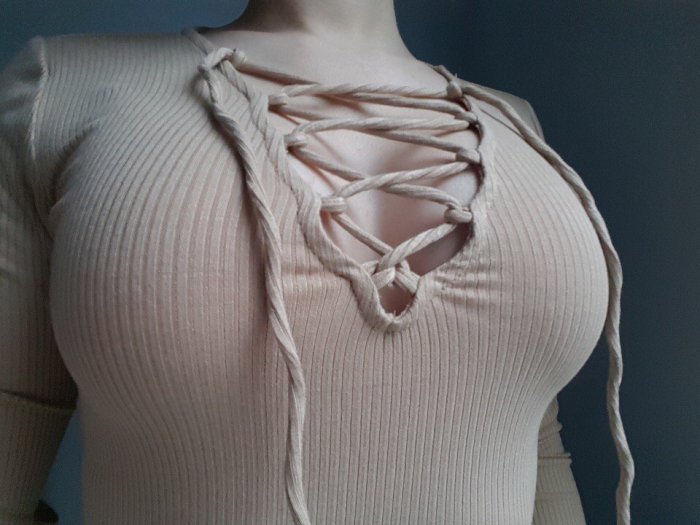 Девушки бывают разные