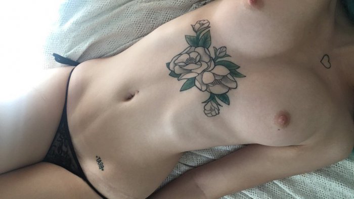 Девушки бывают разные