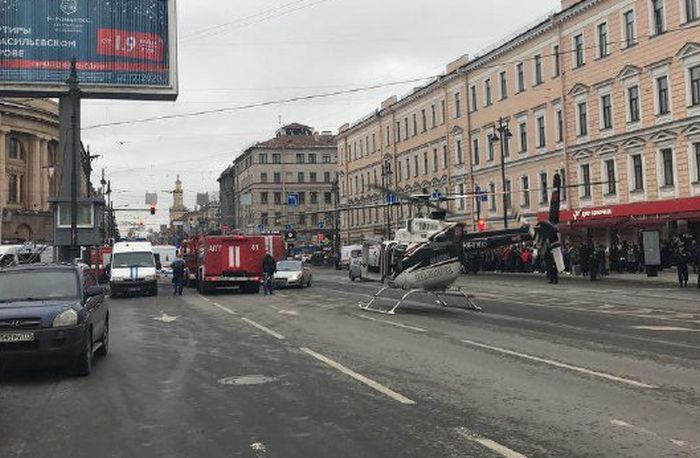Взрывы на станциях метро в Санкт-Петербурге