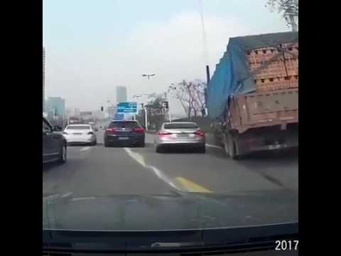 Отложил кирпичей