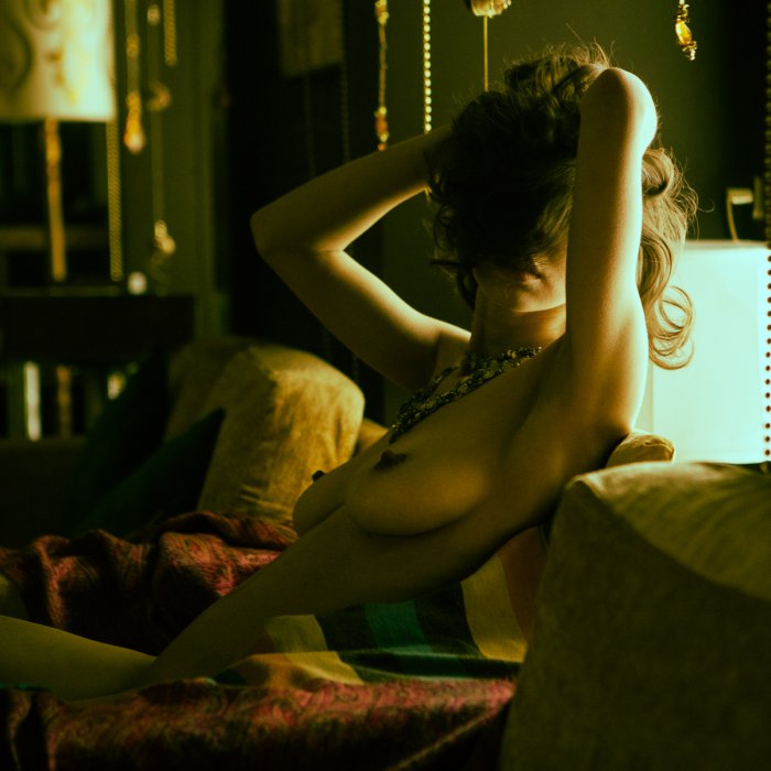 Девушки бывают разные