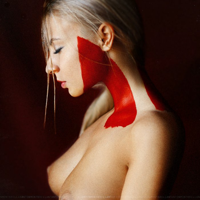 Девушки бывают разные