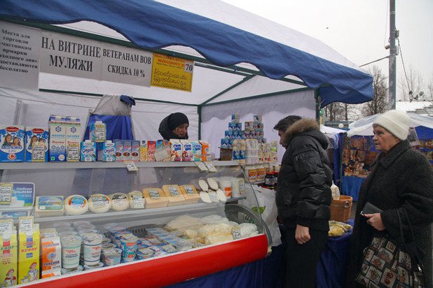 Молоко из пальмового масла: детективные истории о "фермерских" продуктах