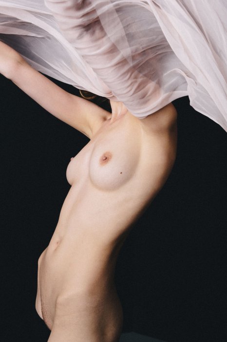 Девушки бывают разные