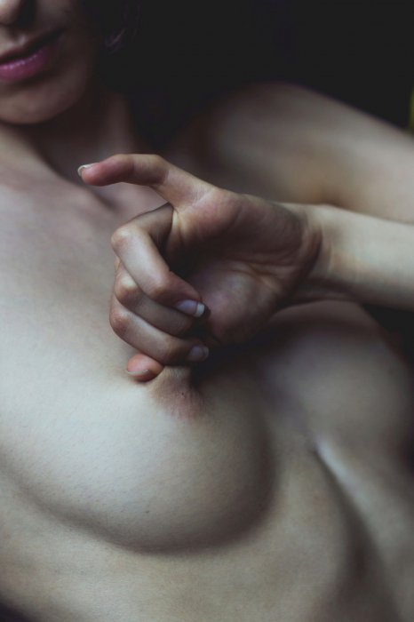 Девушки бывают разные