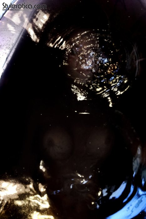 Девушки бывают разные