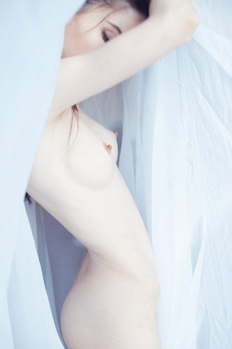 Девушки бывают разные