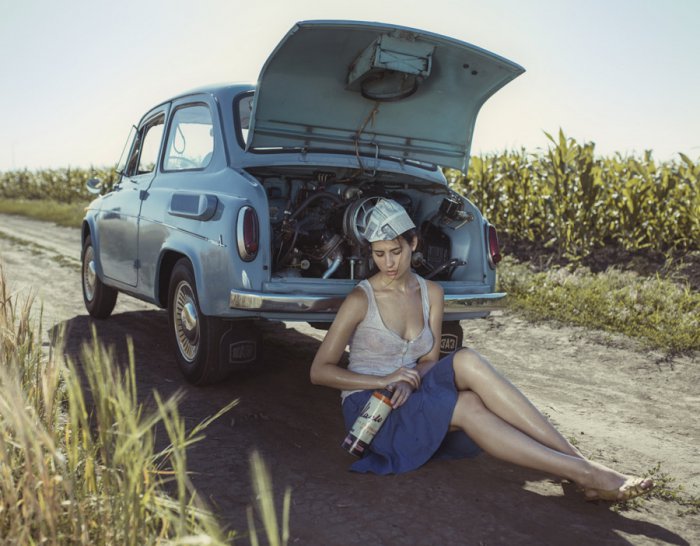 Девушки бывают разные