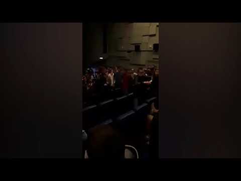 Побоище в кинотеатре