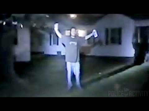  Еще один смертник кинулся на копов