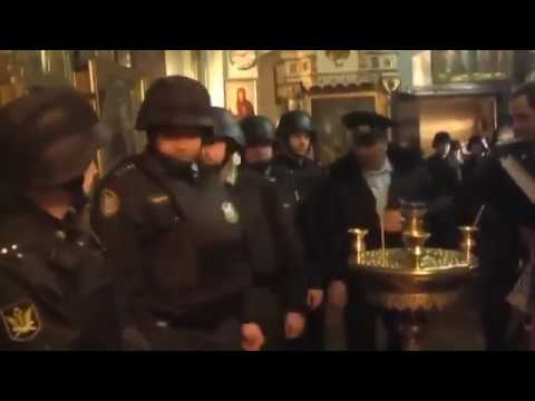  Изъятие мощей из церкви