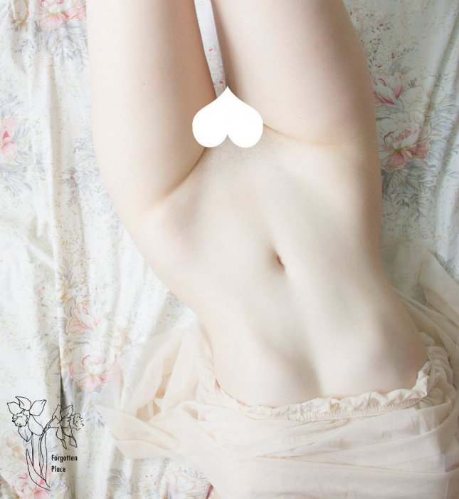 Девушки бывают разные