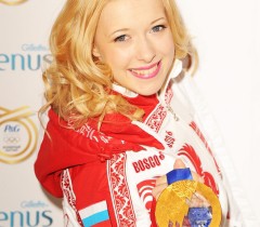 Российская фигуристка призер ОИ продаст автомобиль и отдаст деньги на благотворительность