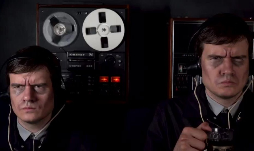 Журналист из США доказал, что телефоны прослушиваются