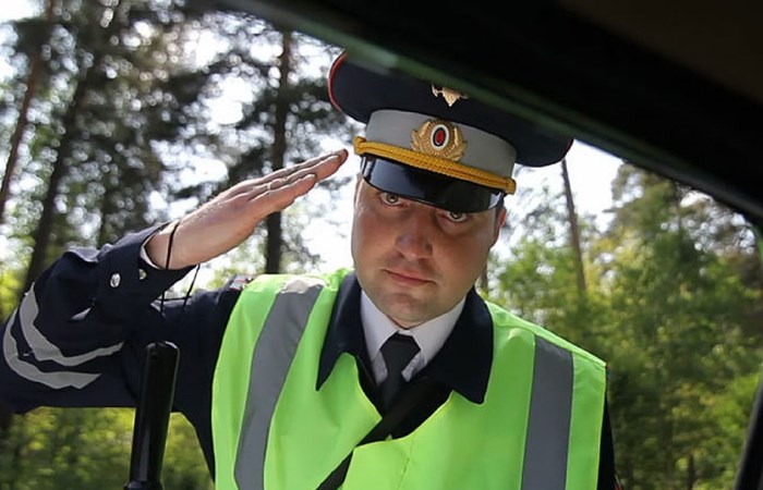 Тройка коварных вопросов от инспектора ГИБДД и ответы на них