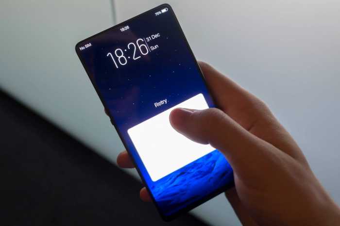 Гаджеты делают шаг вперед: смартфоны без кнопок и разъемов Гаджеты делают шаг вперед: смартфоны без кнопок и разъемов