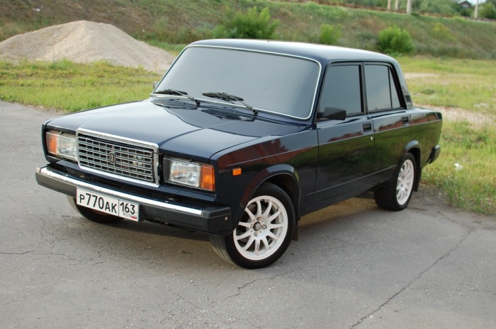 Автомобили, которые чаще всего угоняют в России