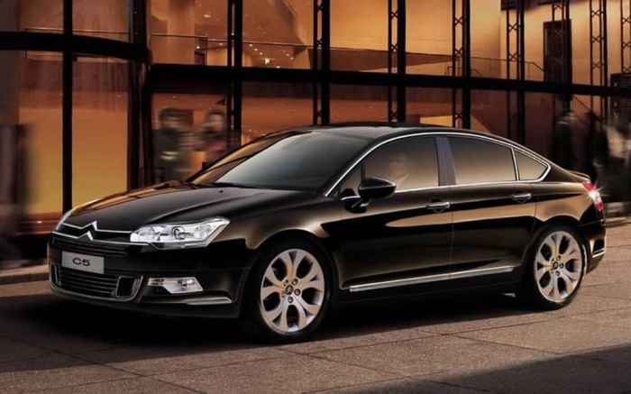 Автомобили, от покупки которых на вторичном рынке лучше воздержаться