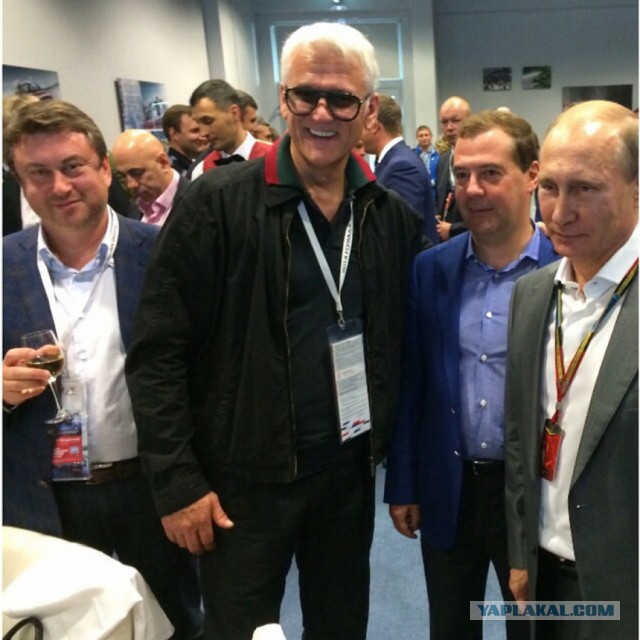 Не нравится Путин? Вали из страны!    