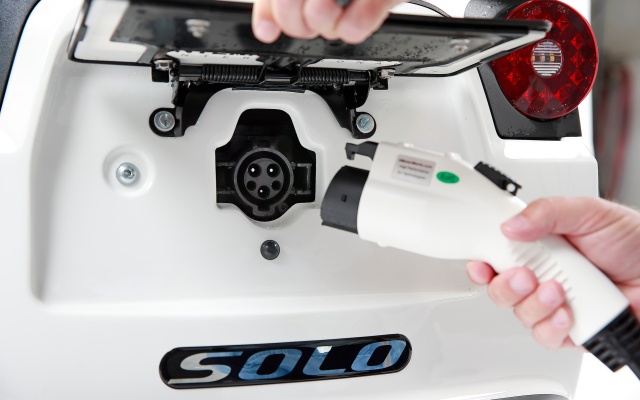 Electra Meccanica Solo - канадский электромобиль с необычным дизайном