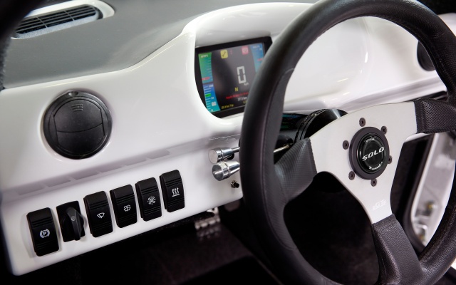 Electra Meccanica Solo - канадский электромобиль с необычным дизайном