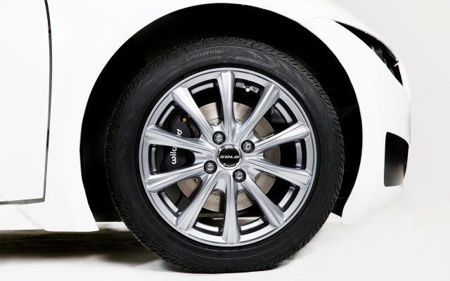 Electra Meccanica Solo - канадский электромобиль с необычным дизайном