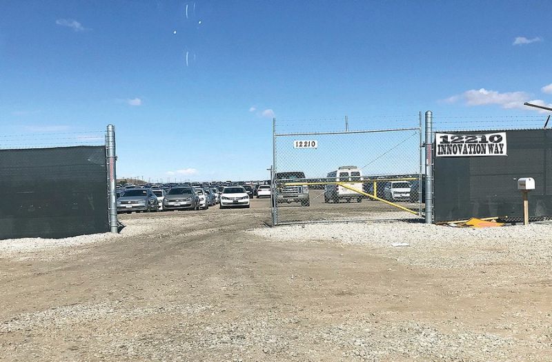 Кладбище новых Volkswagen в пустыне