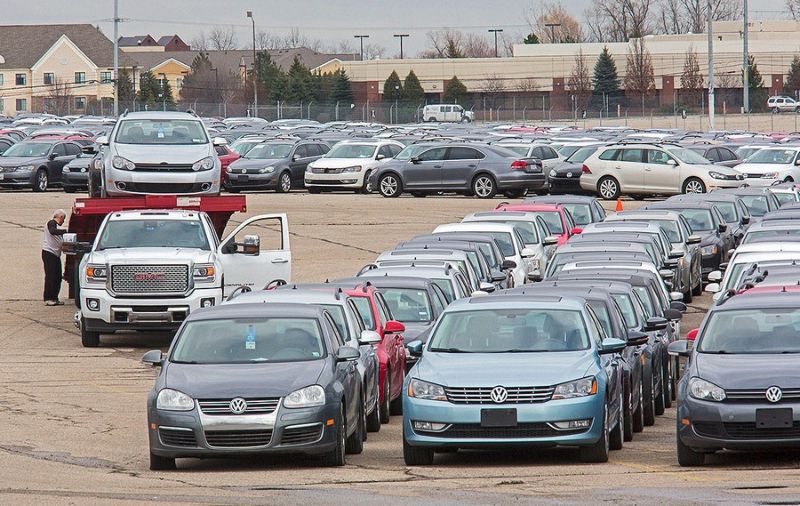 Кладбище новых Volkswagen в пустыне