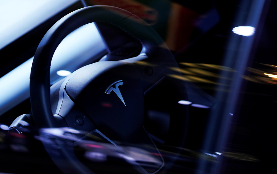 В Шанхае взорвалась Tesla