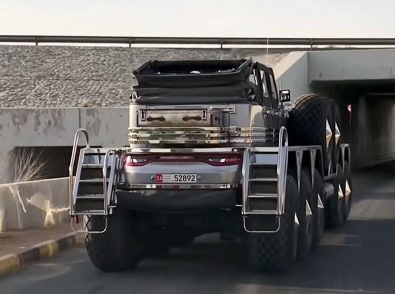 10-колесный внедорожник, созданный для арабского шейха