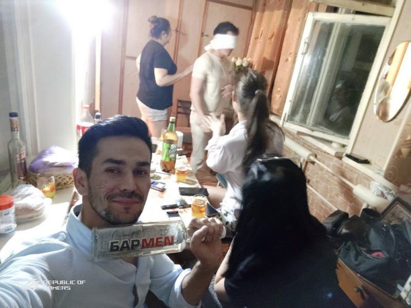 Забавы молодых: пьянки, гулянки, вписки