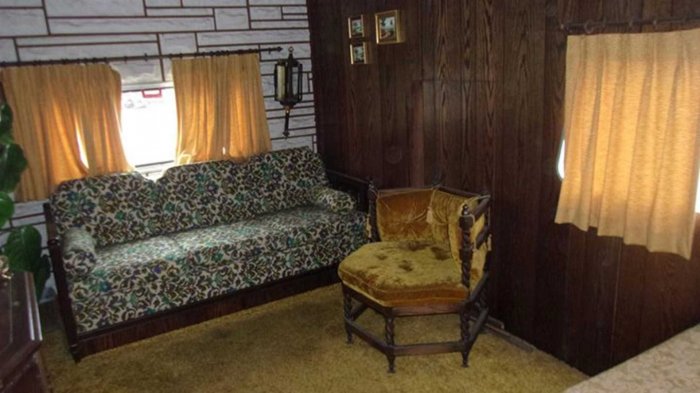 Необычный американский дом на колесах 70-х годов