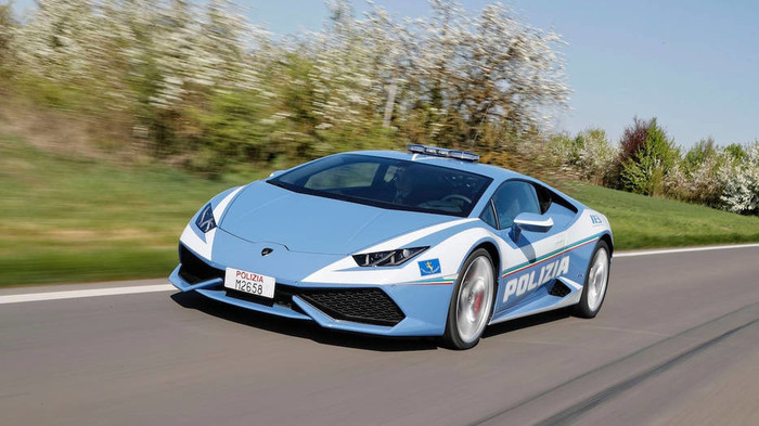 Элитные полицейские автомобили разных стран мира