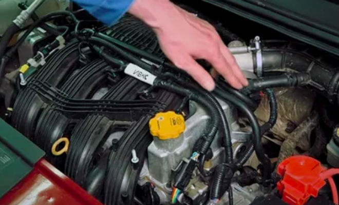 Лайфхак для водителей: как быстро охладить двигатель