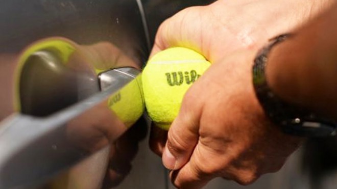 Как открыть автомобиль без ключа