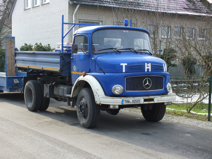 Легендарные авто, которые выпускаются, несмотря на почтенный возраст