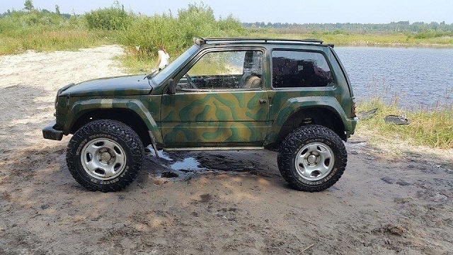 Эксперимент: что будет, если скрестить маленькую "Оку" и "Ниву"