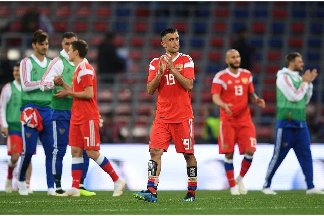 Александр Самедов повесил бутсы на гвоздь и ушел на пенсию