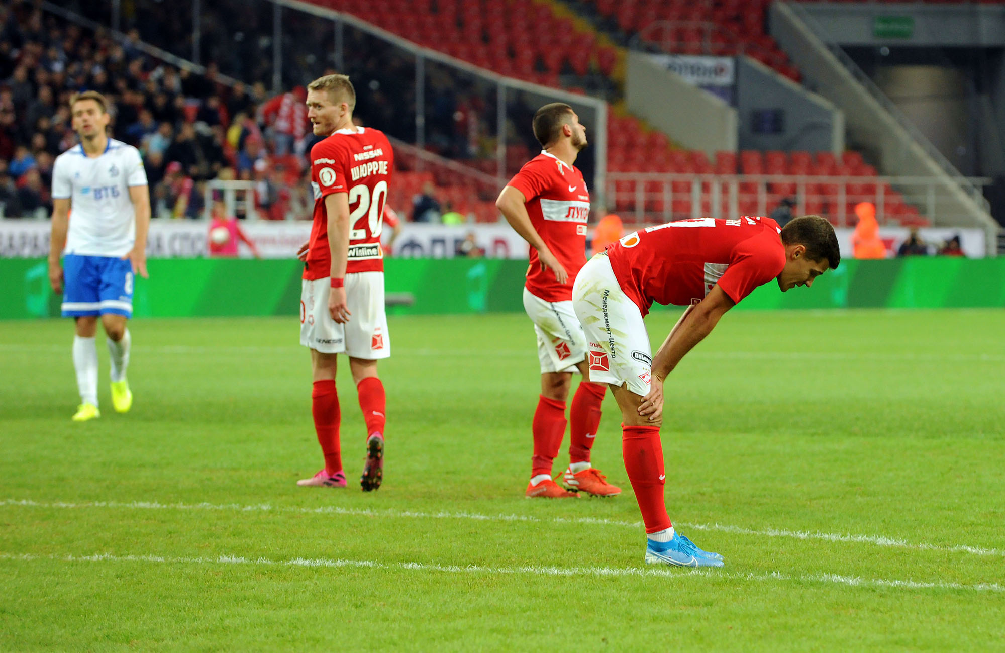 Спартаку не выиграл у Динамо