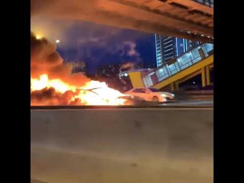В Москве красиво разбилась и сгорела Tesla