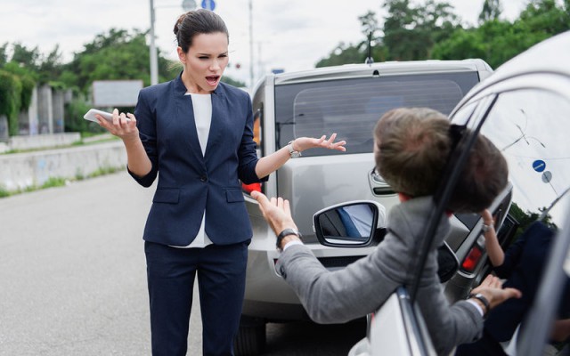 Пора менять закон: царапина — это не ДТП!    