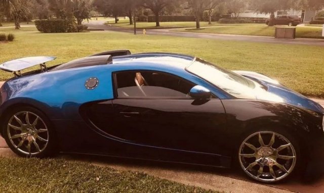 "Bugatti Veyron" продают в 20 раз дешевле оригинала